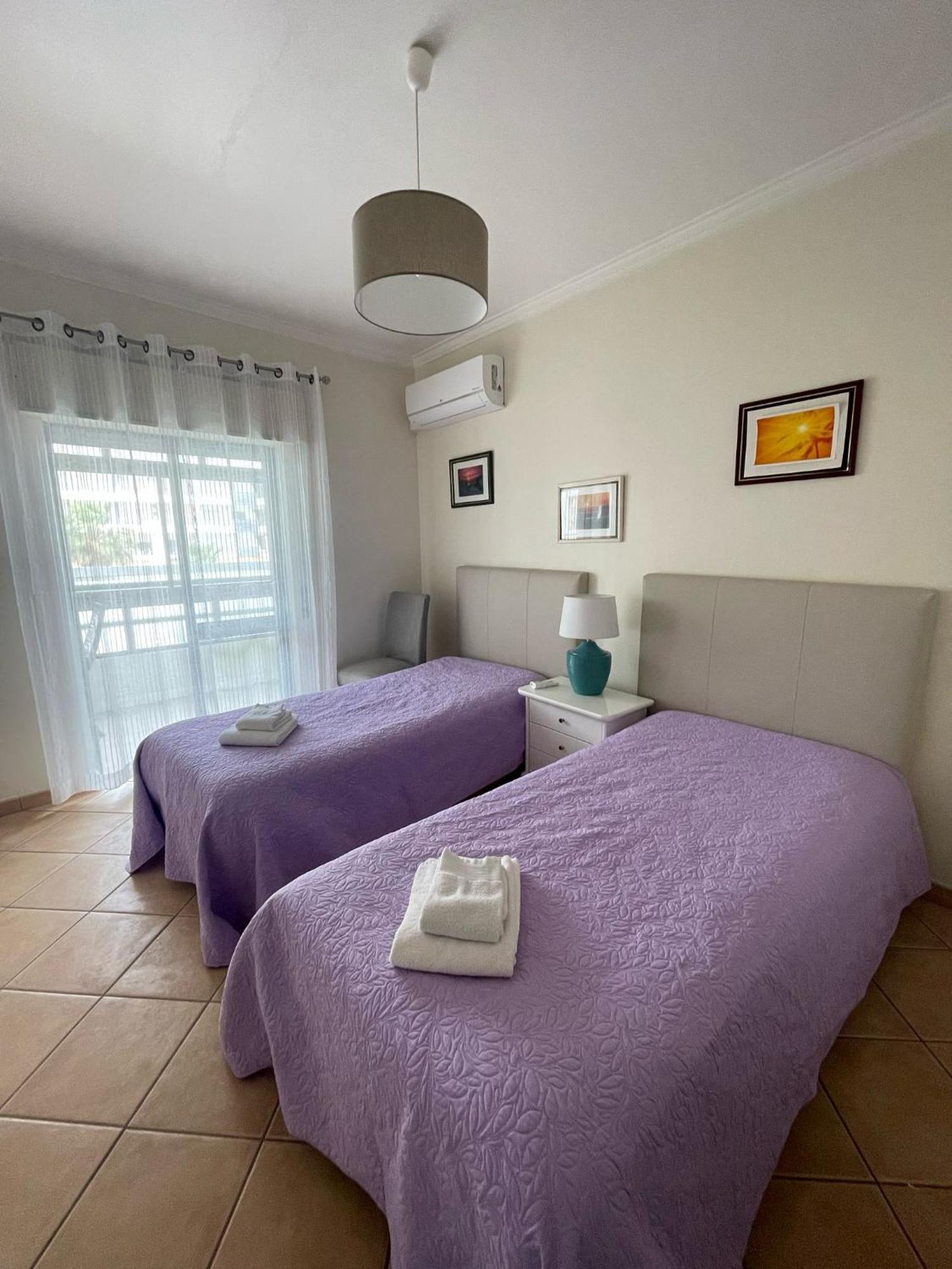 Apartamentos Carteia Куартейра Екстер'єр фото