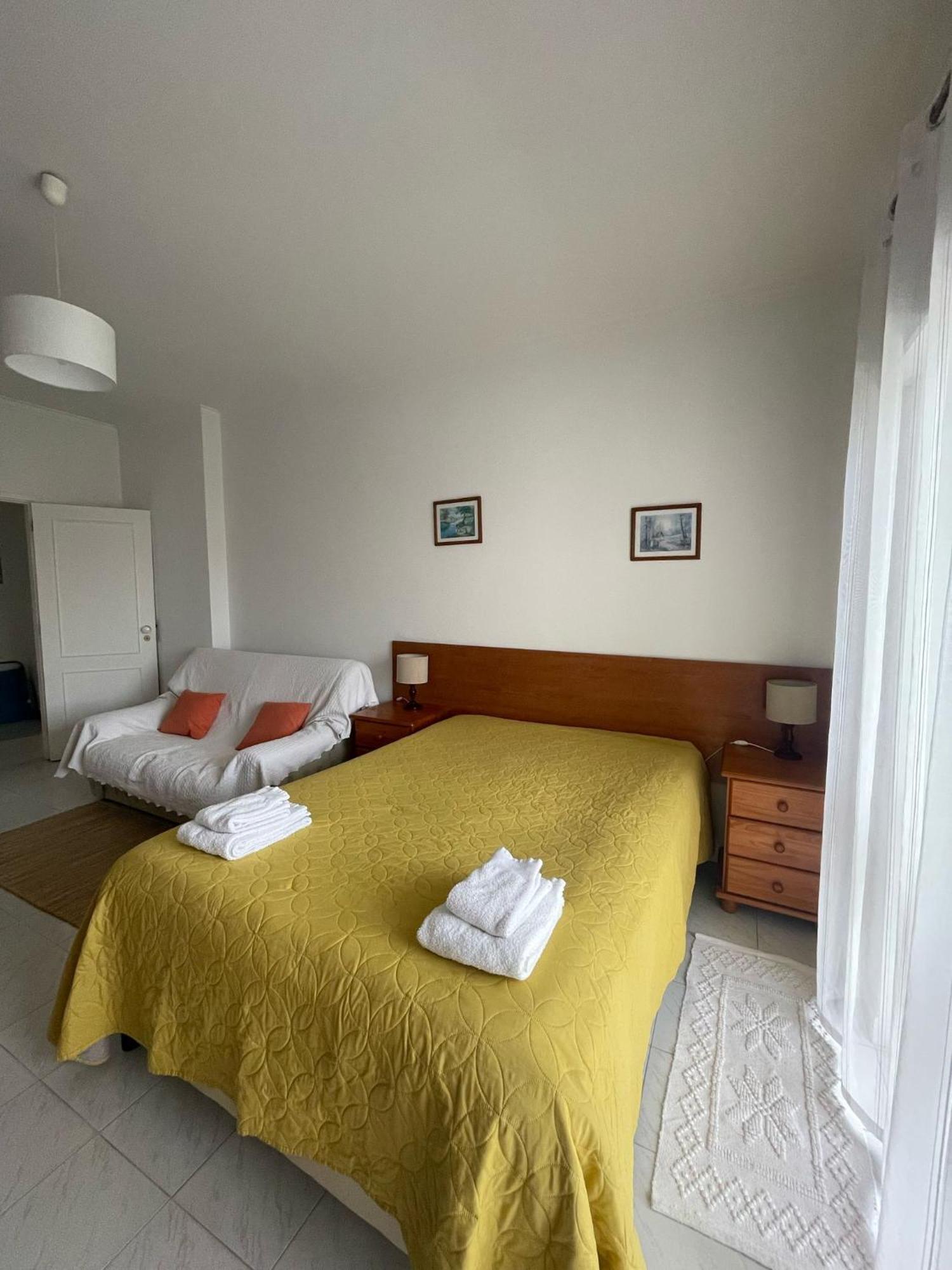 Apartamentos Carteia Куартейра Екстер'єр фото